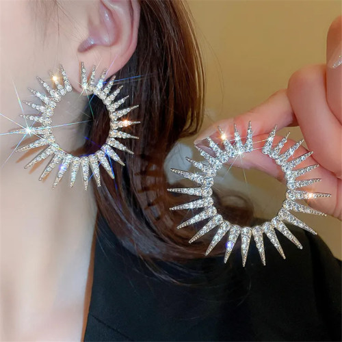 Personalized exaggerated circle sun geometric earrings fashion Korean rhinestone 925 silver needle earrings for women