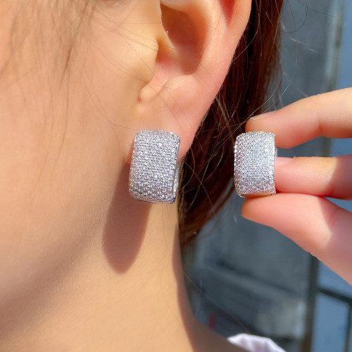 Amazon eBay Korean style Ear Accessories New Trendy Style Full Diamond Zircon Shining Ear Buckles Earrings Wholesale