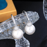 South Korea's East Gate Small Pearl Earrings with Micro inlaid Zircon Sweet Earrings and Personalized Earhook Jewelry