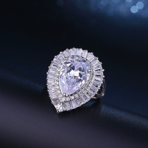 Hot selling Korean ring bracelets, stylish and stylish platinum plated water drop zircon rings, sold directly by female manufacturers