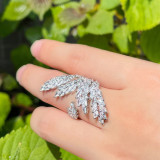 A niche design with micro inlaid zirconia angel wing open ring full of diamonds and zirconia wings adjustable ring ring ring