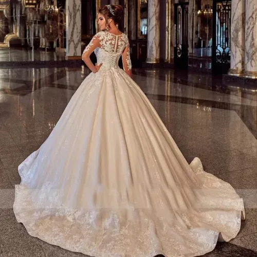 New African Wedding Dress for Foreign Trade High Waist Lace up Tailed Beaded Embroidered Palace Wedding Dress