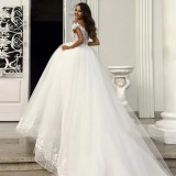 New Foreign Trade Wedding Dress, African Bride, One Shoulder Bead Decoration, Tail Lacing, High Waist, Elegant and Elegant Gift服