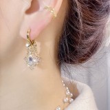 Temperament Zircon Diamond Earrings Fashionable and High end Crystal Earrings with New Popular Light Luxury and Versatile Earrings