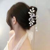 Plate hair claw hair clip snap clips stylish pearl flower large size claw clip hair accessories