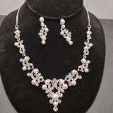Fashion Pearl Flower Rhinestone Short Necklace Earring Set Jewelry
