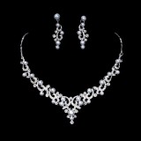 Fashion Pearl Flower Rhinestone Short Necklace Earring Set Jewelry