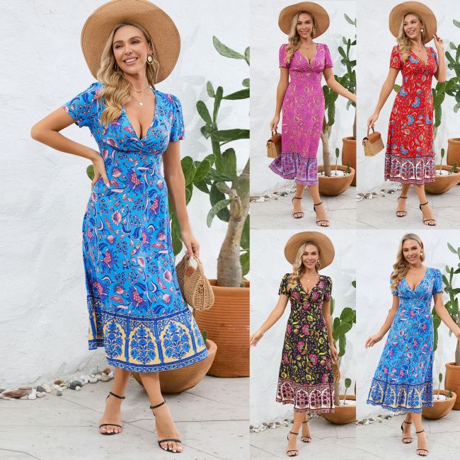 Sexy short sleeved V-neck dress Bohemian beach retro floral dress for women in summer