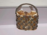European and American retro metal basket chain water diamond woven vegetable basket inlaid with diamond bucket bag, hand-held crossbody women's bag
