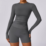 Quick drying and tight fitting yoga set, wearing casual running, fitness and sports set for women