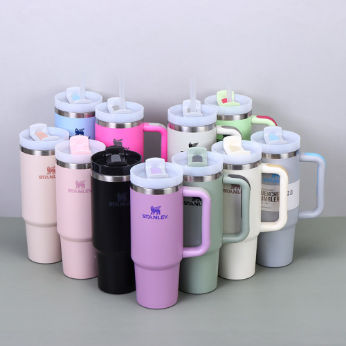 New 30oz second-generation handle car cup with large capacity 304 stainless steel insulated cup, portable with straw and ice cream cup
