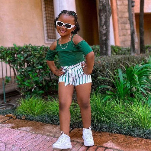 Girls' short sleeved top, striped shorts and pants set