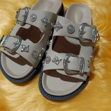 Metal willow nail flat bottom slippers for women wearing summer exposed toe sandals with a straight line flip flop sandal