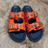 Metal willow nail flat bottom slippers for women wearing summer exposed toe sandals with a straight line flip flop sandal