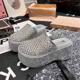 Women's Summer Outwear Thick Sole Slope Heel Slippers Water Diamond Fashion Beach Sandals Support