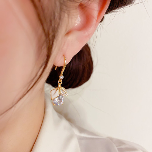 Light Luxury Sparkling Exquisite Zircon Ginkgo Leaf Fashion Earrings