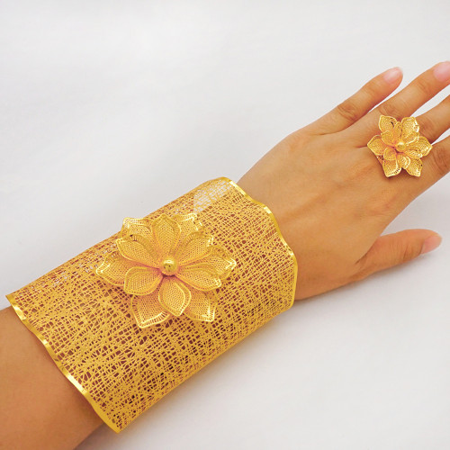 24K Gold Bracelet Ring with Computer Cut 3D Flower Bracelet