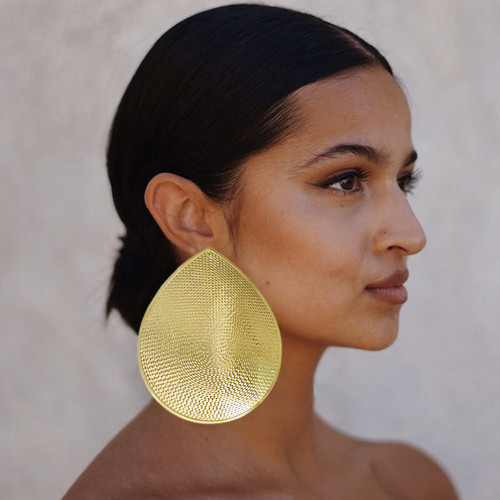 Cut and embossed exaggerated large earrings