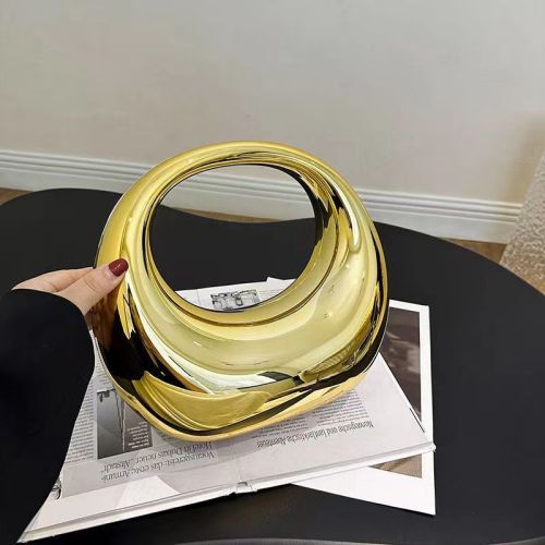 Handheld versatile personalized dinner bag, acrylic new moon bag, versatile chain bag