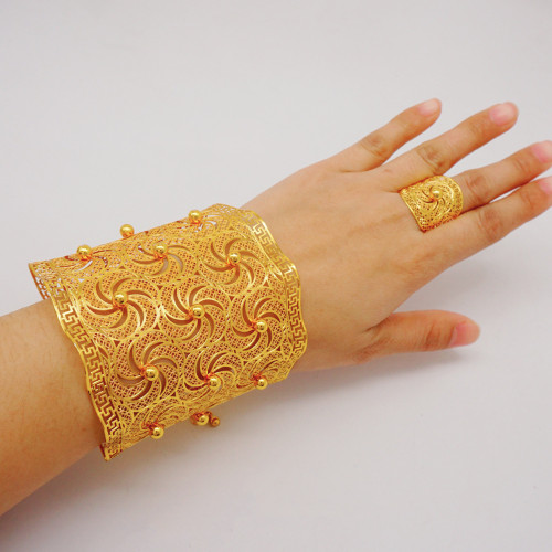 Carving Craft 24k Gold Plated Bracelet Ring Set