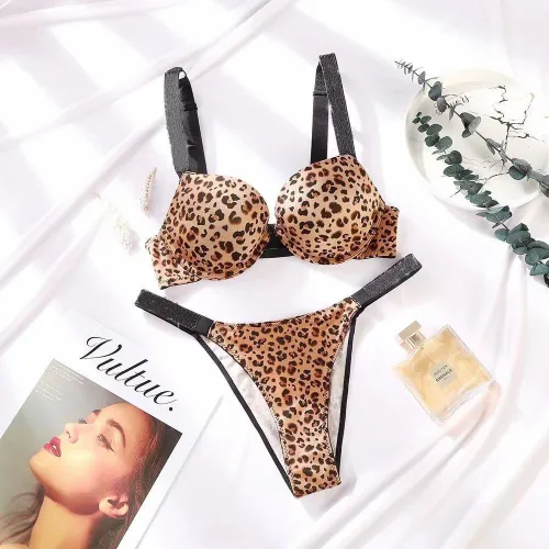 Sexy oversized diamond shoulder strap underwear set