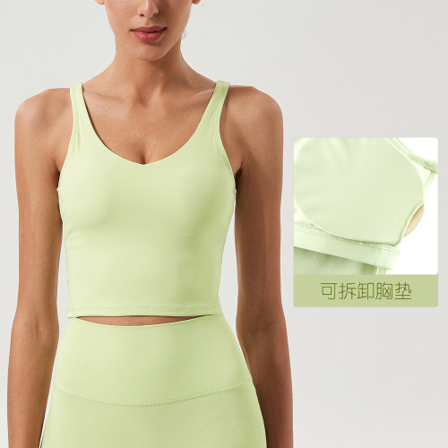 Yoga tank top with chest pad, oversized sports bra