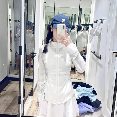 Summer thin women's slim fit outdoor jacket hooded ice silk long sleeved breathable hole UV resistant sunscreen clothing