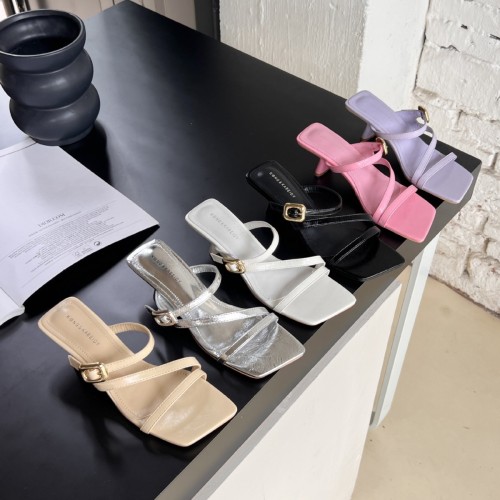 Summer new high-heeled shoes with thin heels, pointed toes, exposed toes, sexy, wearing one line high-heeled slippers outside