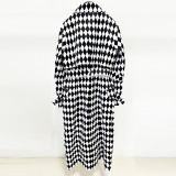 Black and white diamond grid diamond grid belt long windbreaker jacket
