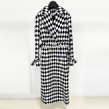 Black and white diamond grid diamond grid belt long windbreaker jacket