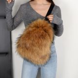 Adjustable shoulder strap street trendy women's shoulder bag