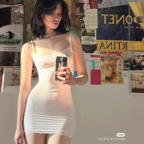 Strap dress sexy tight fitting hip hugging lace short skirt