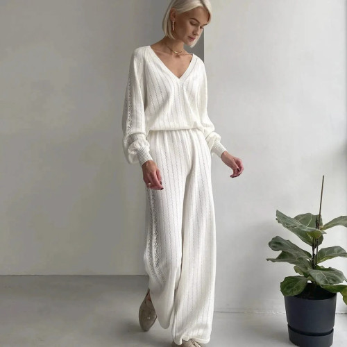 Hollow out loose casual two-piece set with long sleeves and long pants for women
