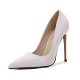 Large pointed 12cm high heels with thin heels