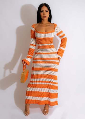 AJ4403   Knitted wool trumpet dress