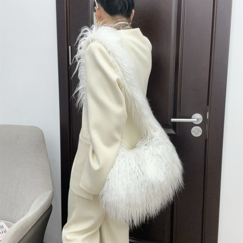 Imitation fur plush millennium spicy girl style punk large capacity crossbody bag