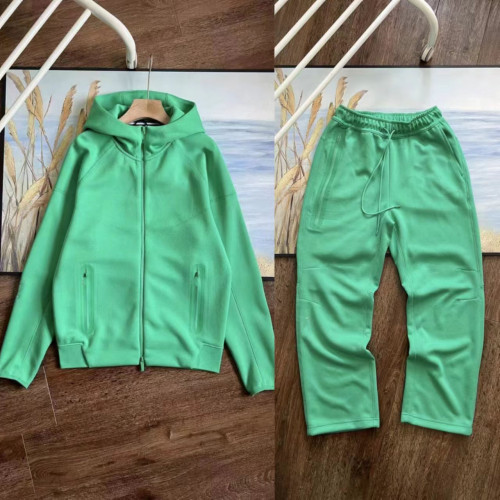 Hooded jacket and sweatpants set 454 and 461