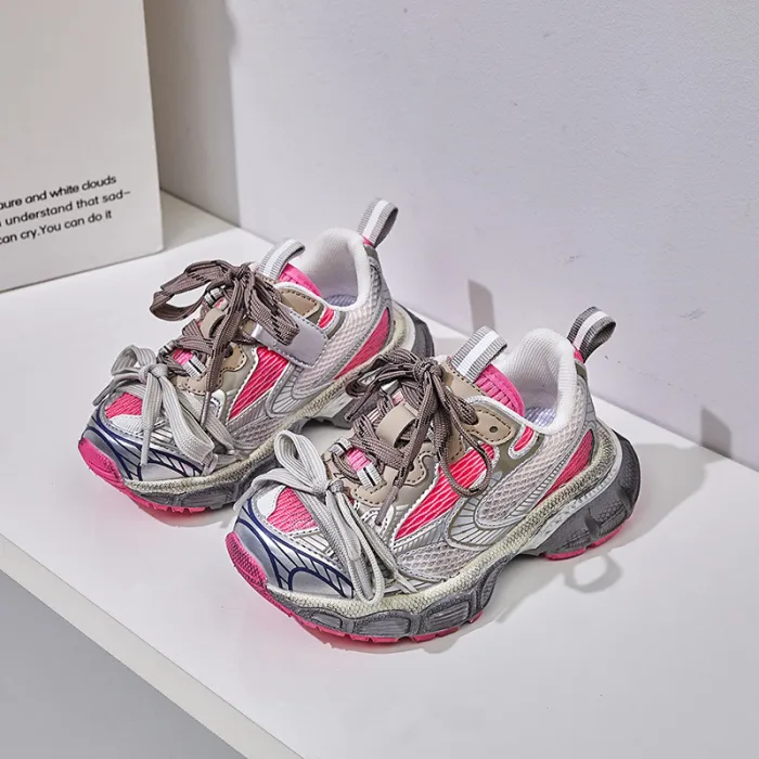 Children's sports shoes, breathable mesh shoes for kids