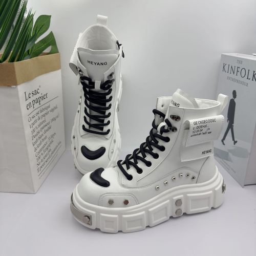 High top versatile white men's casual thick soled Martin boots for men