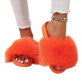 Thick soled anti-skid straight slipper made of fur