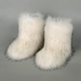 Snow boots imitating raccoon fur with a thicker midsole