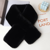 Cross scarf thickened for warmth