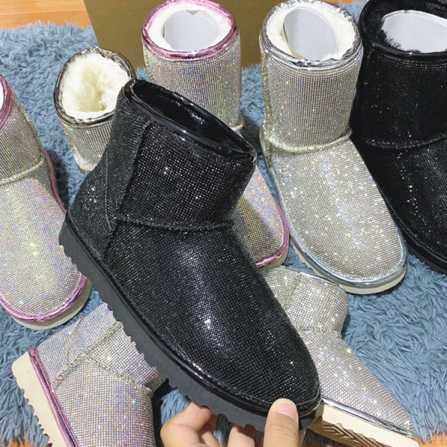Full flash water diamond short tube snow boots fur boots ﻿Wool lining for warmth