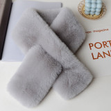 Cross scarf thickened for warmth
