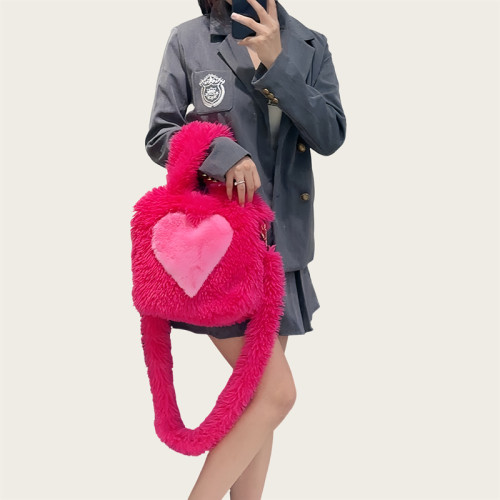 Fur bag women's heart-shaped pattern large capacity plush bags