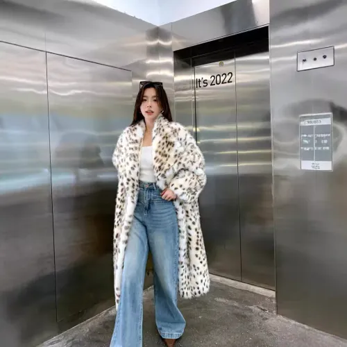 Woven collar ruffled fur coat jacket