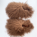 Beach wool slippers with faux fur lining for warmth, snow fur slippers