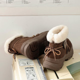 Snow boots