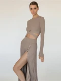 Knitted Sweater Skirts Set Women Two Piece Sets Outfits Spring Autumn Clothes Long Sleeve Crop Top Sweater Pleated Skirt Suits