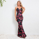 Sexy slim fishtail dress with halter Boho flower dress foreign trade women's dress The above translation results from Youdao Neural Network Translation (YNMT) · Universal scene